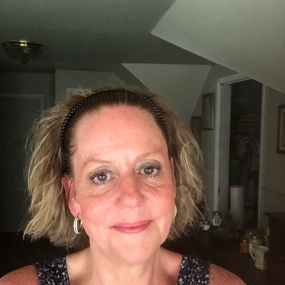 Meet your Posher, Sandy